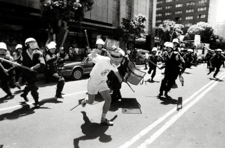 敢動年代－520農民運動(1988)